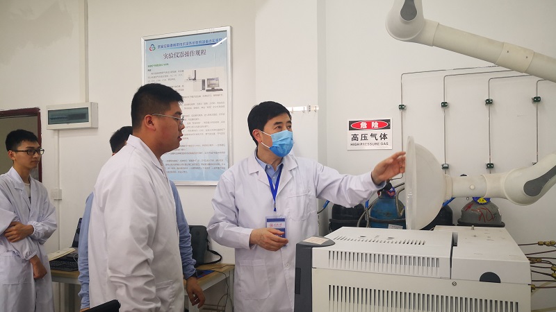 筑牢安全防线，守护师生平安 学校劳动节前安全检查暨实验室安全专项督查纪实